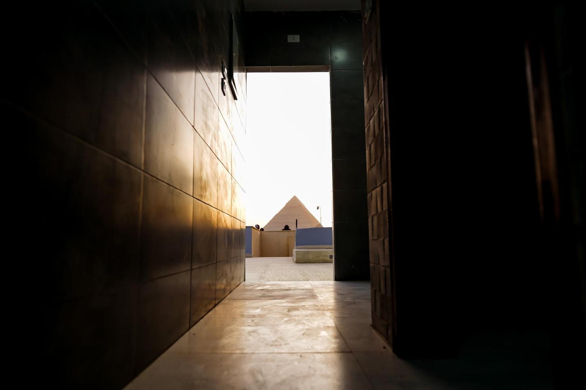Pyramids Hotel Kafrat al Jabal ภายนอก รูปภาพ